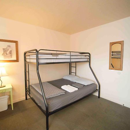Ashland Commons Hostel Екстериор снимка