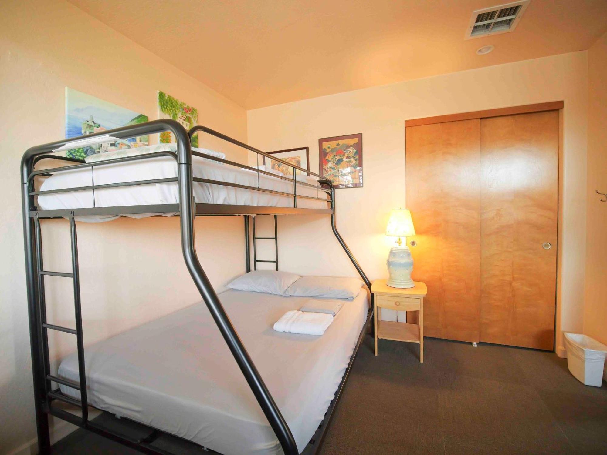 Ashland Commons Hostel Екстериор снимка
