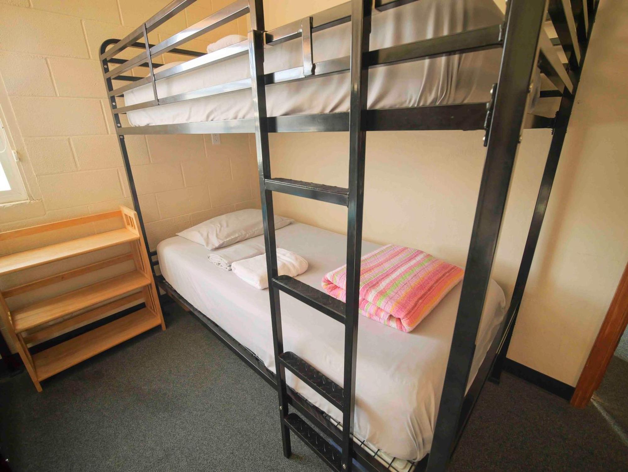 Ashland Commons Hostel Екстериор снимка