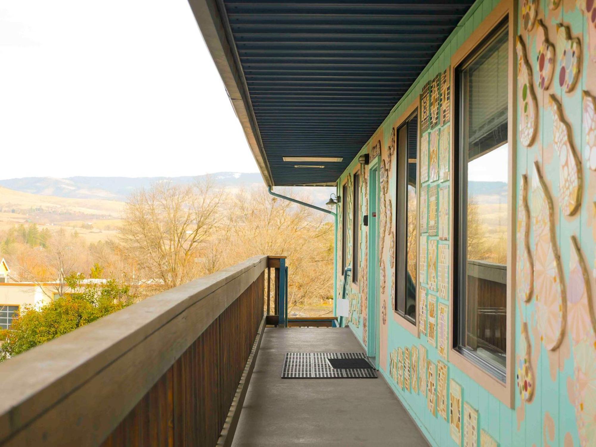 Ashland Commons Hostel Екстериор снимка