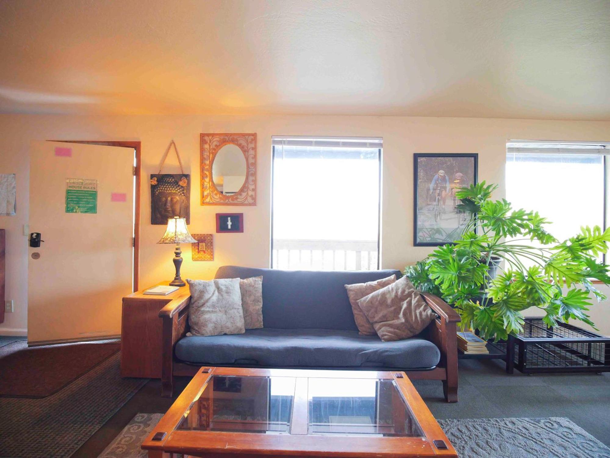 Ashland Commons Hostel Екстериор снимка